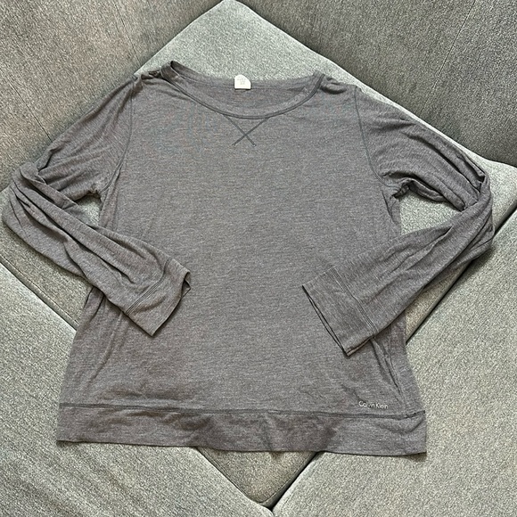 Calvin Klein Other - Calvin Klein Sleepwear Gray Long Sleeved Shirt Size XL